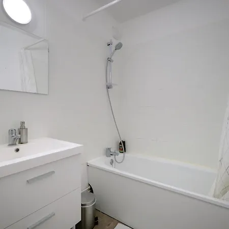 Apartment La Rouette - Privees Reims